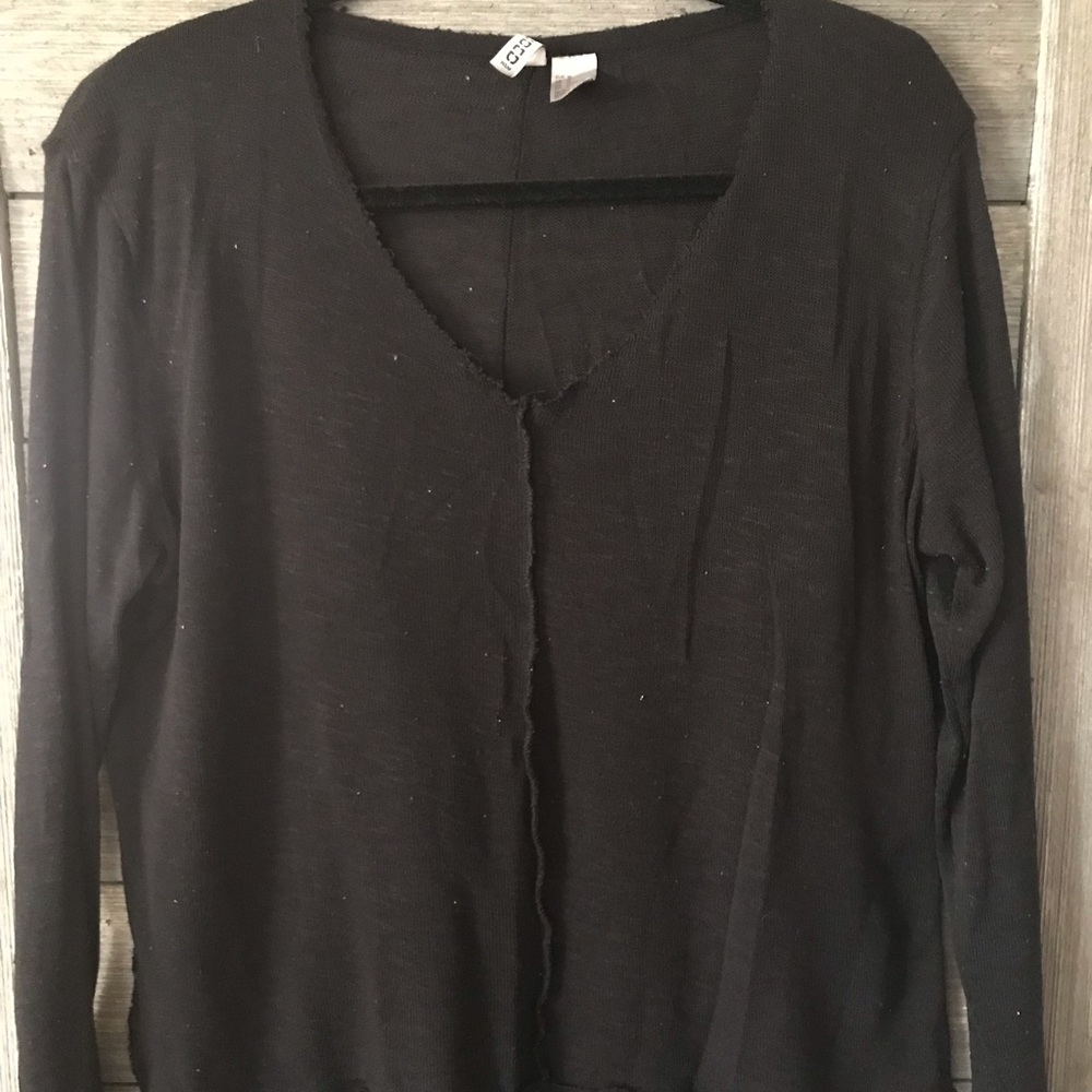 Lightweight Black Pullover Sweater